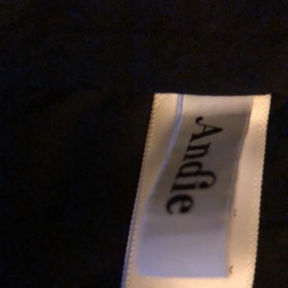 Andie Rio top size Medium New! - Picture 8 of 10